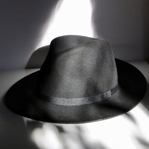 Black Fedora